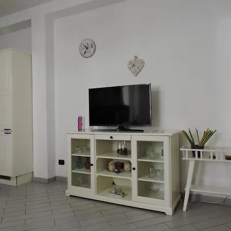 Apartament Casa Di Valeria Mediolan